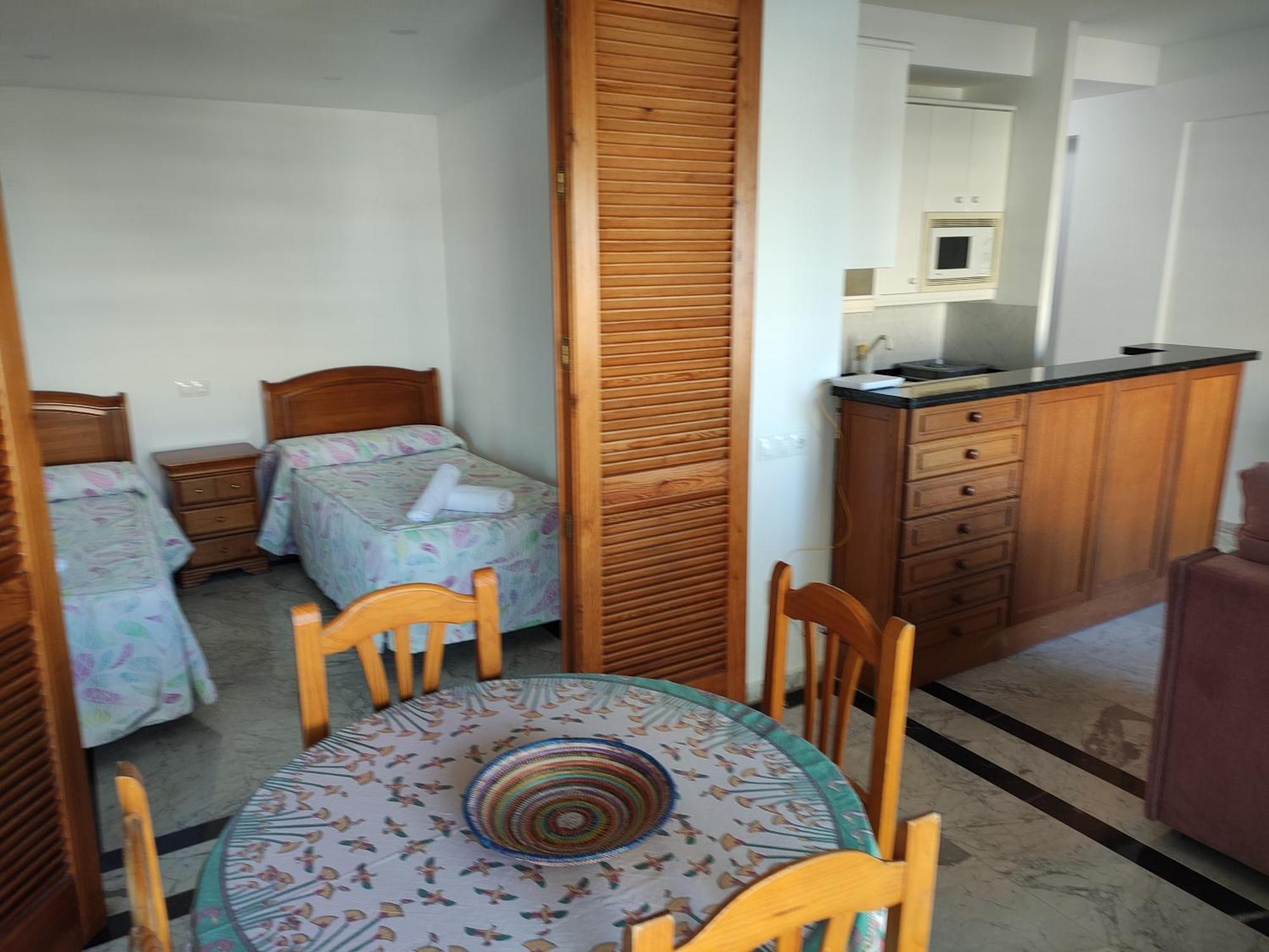 Apartment In First Line Apto 4-3 *