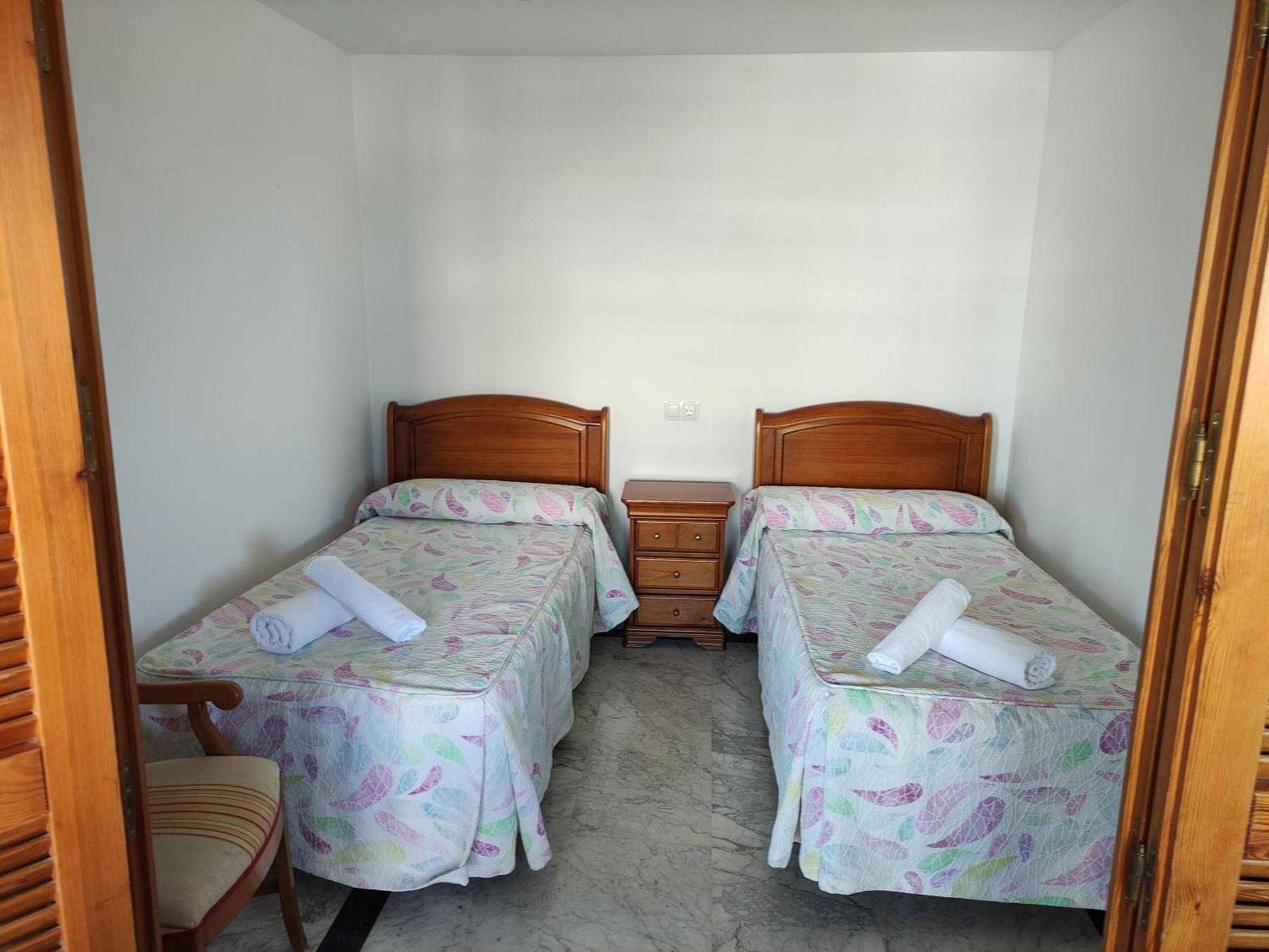 In First Line Apto 4-3 Apartment *