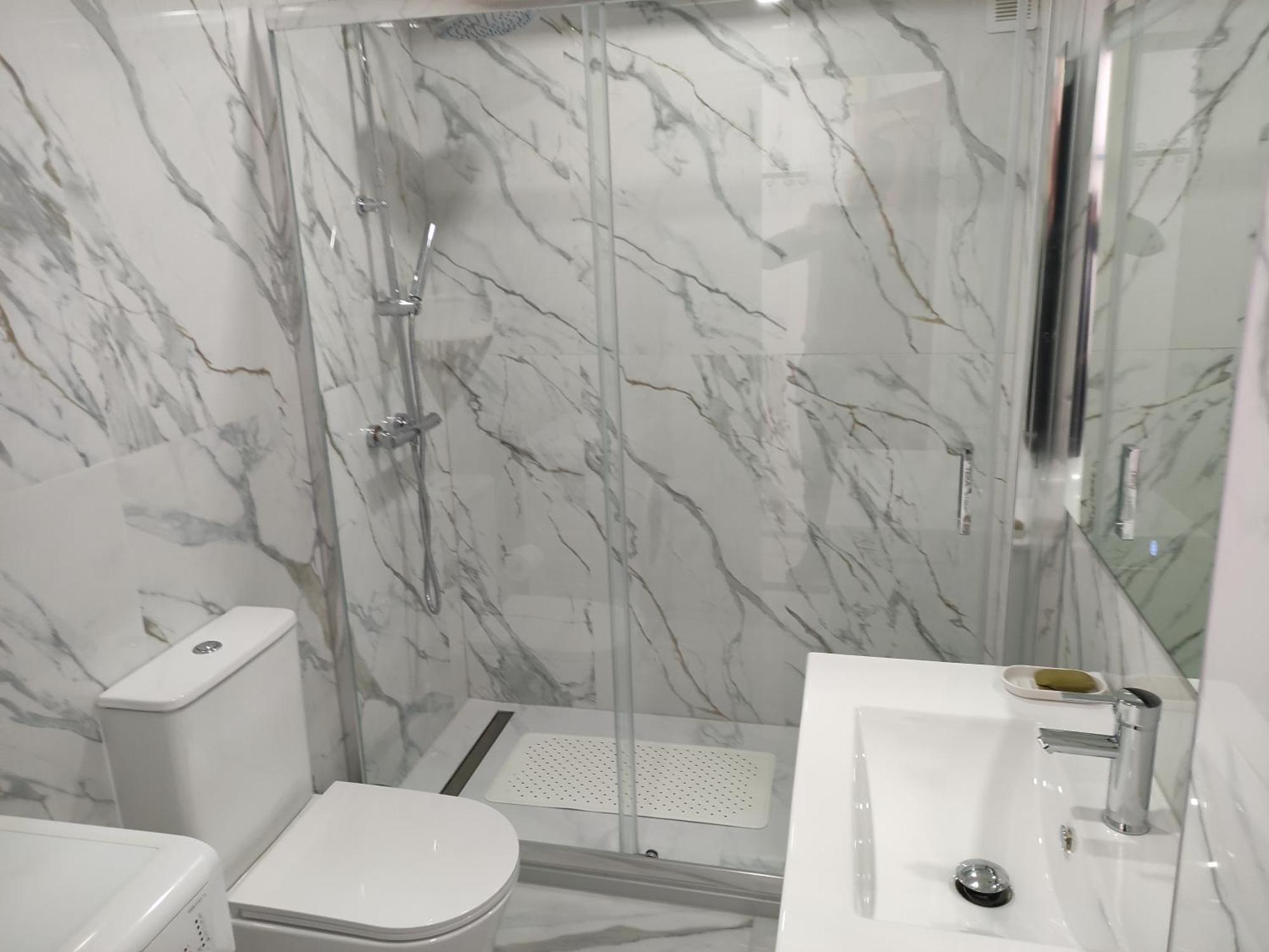 Apartment In First Line Apto 4-3 *