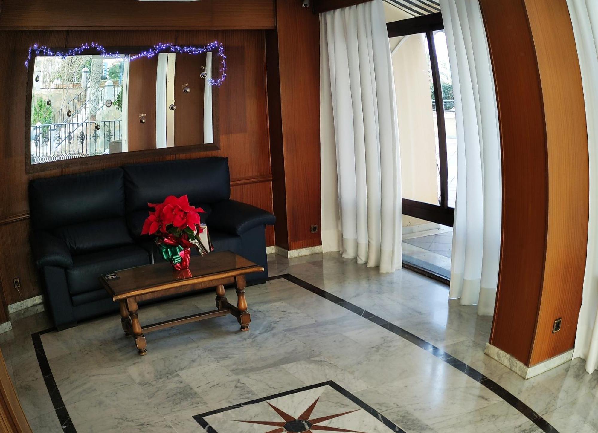 Apartment In First Line Apto 4-3 *